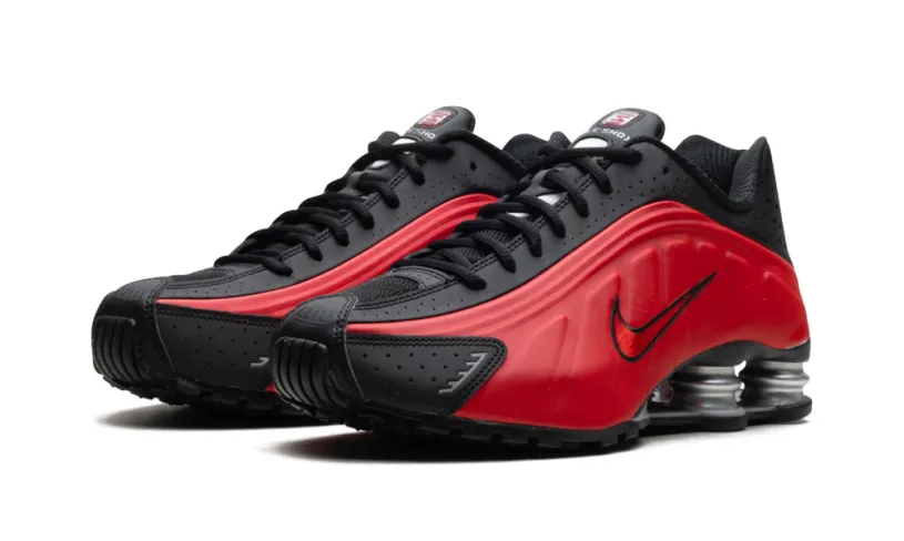 Nike Lifestyle Shox R4 'University Red Black'